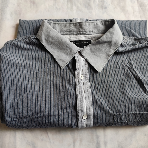 3/$30💜INC Men's Blouse Shirt Size XL - Picture 9 of 9